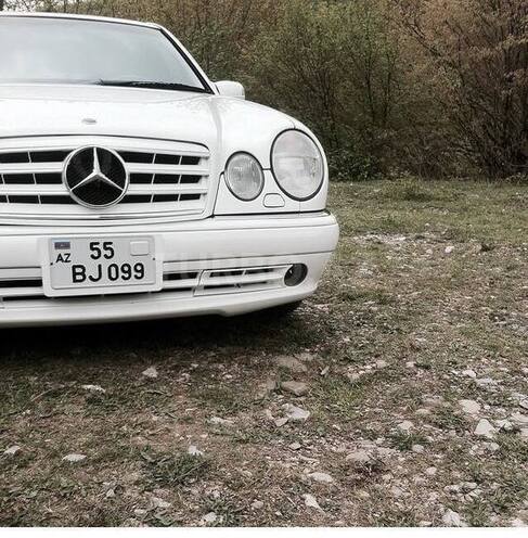 Mercedes E 260 1999, 115,500 km - 0.9 l - Şəki