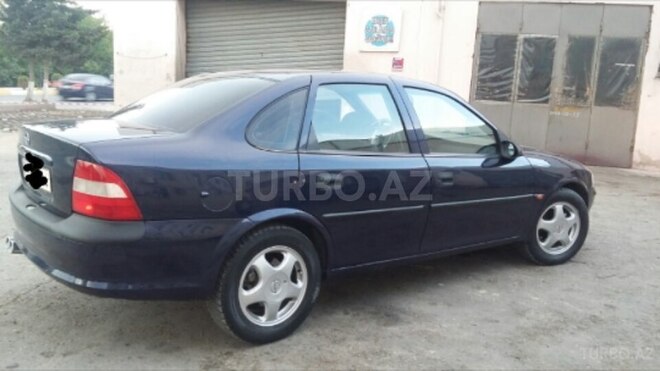 Opel Vectra 1998, 225,000 km - 1.8 l - Sumqayıt
