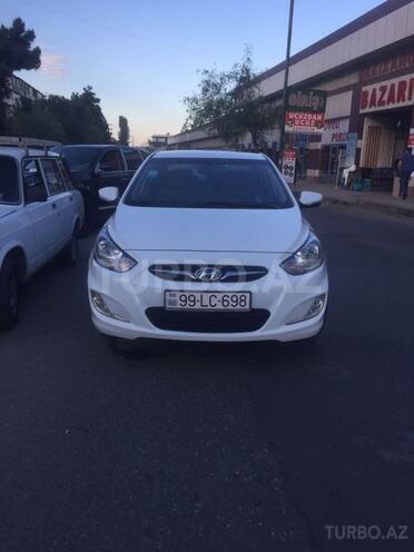 Hyundai Accent 2011, 137,000 km - 1.6 л - Bakı