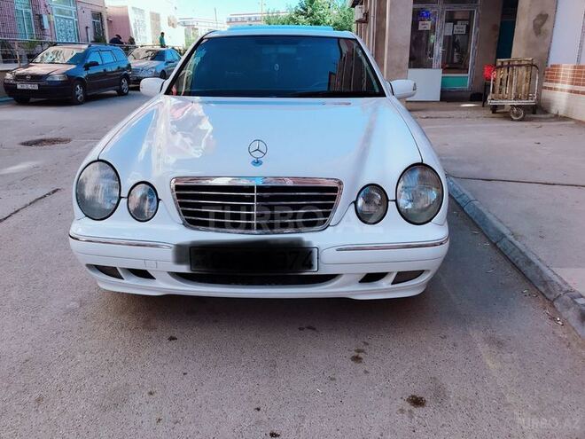 Mercedes E 240 2000, 315,000 km - 2.4 l - Bakı