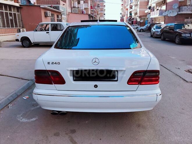 Mercedes E 240 2000, 315,000 km - 2.4 l - Bakı