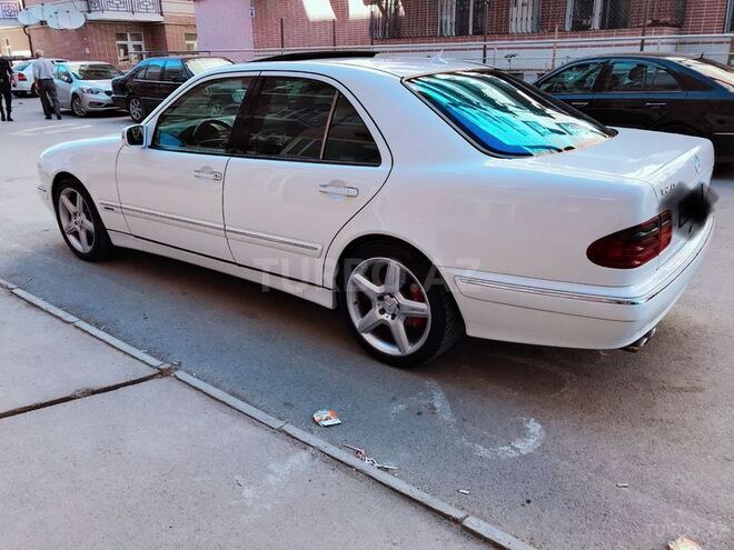 Mercedes E 240 2000, 315,000 km - 2.4 l - Bakı
