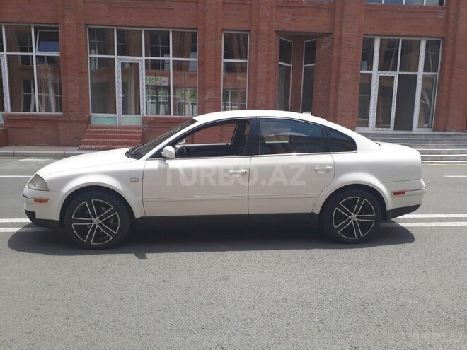 Volkswagen Passat 2001, 231,412 km - 1.8 l - Gəncə