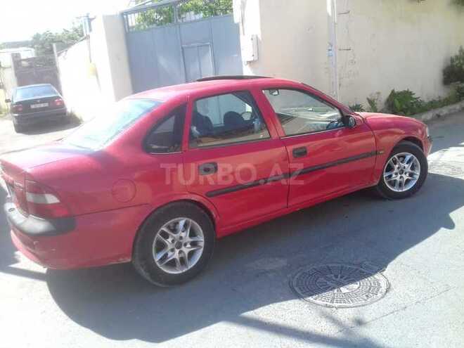 Opel Vectra 1996, 204,370 km - 2.0 l - Sumqayıt