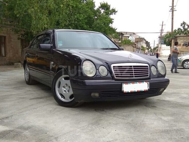Mercedes E 240 1998, 315,973 km - 2.4 l - Bakı