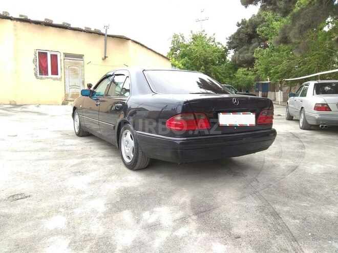 Mercedes E 240 1998, 315,973 km - 2.4 l - Bakı