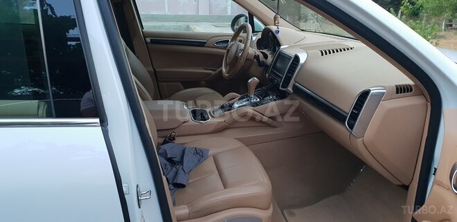 Porsche Cayenne 2013, 100,000 km - 3.6 l - Bakı