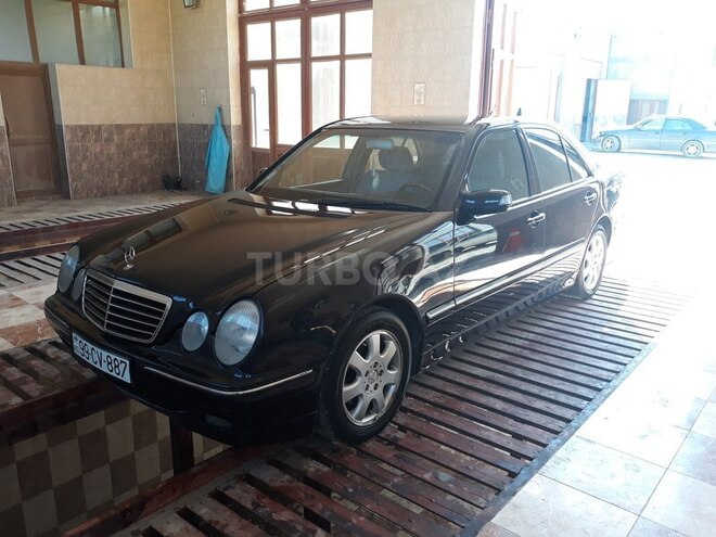 Mercedes E 200 2001, 182,000 km - 2.0 l - Gəncə