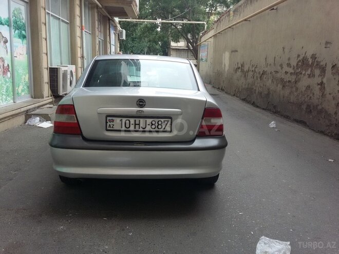 Opel Vectra 1996, 262,000 km - 2.0 л - Bakı