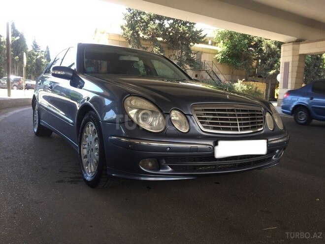 Mercedes E 220 2004, 230,000 km - 2.2 l - Bakı