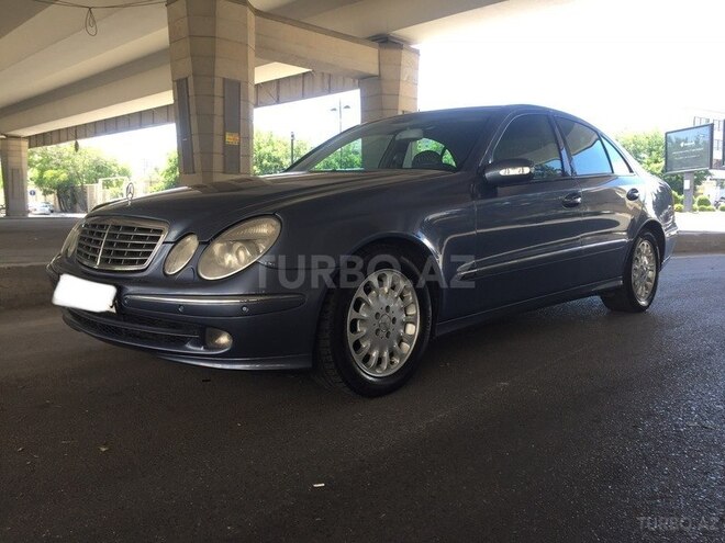 Mercedes E 220 2004, 230,000 km - 2.2 l - Bakı