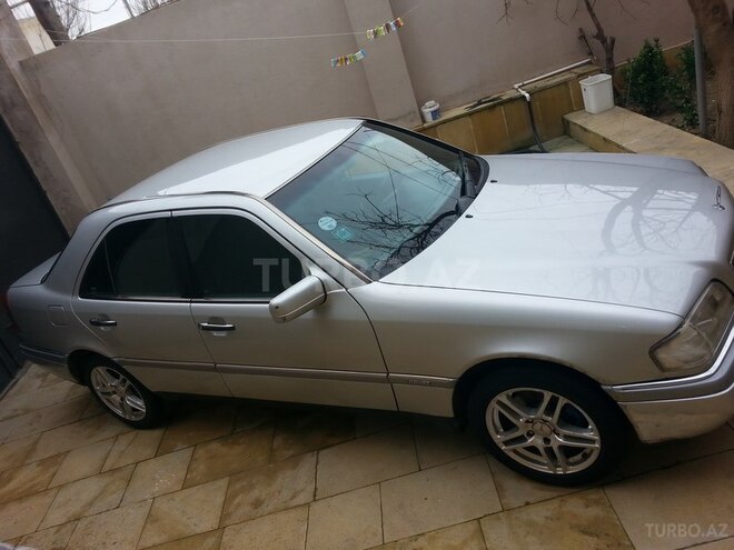 Mercedes C 200 1994, 340,000 km - 2.0 l - Bakı