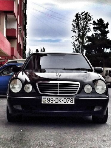 Mercedes E 320 2000, 198,000 km - 3.2 л - Bakı
