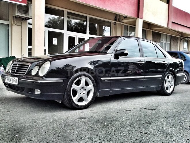Mercedes E 320 2000, 198,000 km - 3.2 л - Bakı