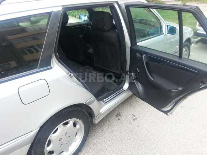 Mercedes C 220 1999, 299,999 km - 0.3 л - Bakı