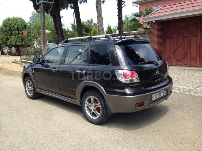 Mitsubishi Outlander 2006, 213,466 km - 2.4 l - Bakı