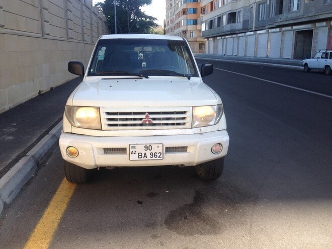 Mitsubishi Pajero io 1998, 280,120 km - 1.8 l - Bakı