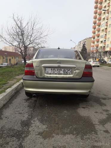 Opel Vectra 1995, 310,000 km - 1.8 l - Bakı