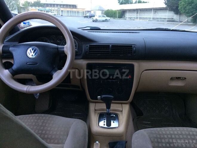 Volkswagen Passat 2001, 258,452 km - 1.8 l - Bakı