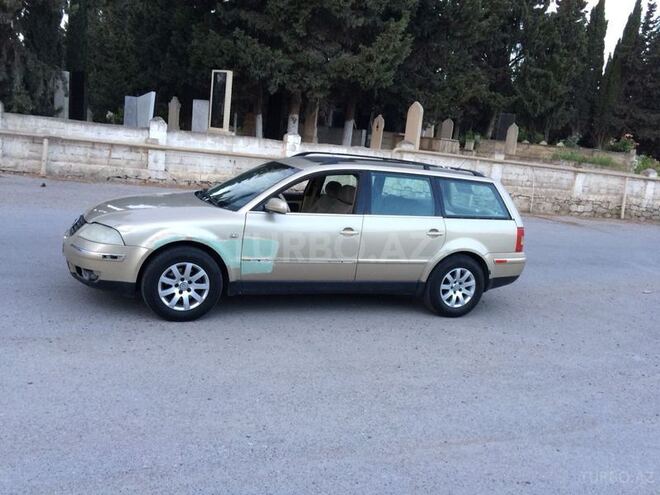 Volkswagen Passat 2001, 258,452 km - 1.8 l - Bakı