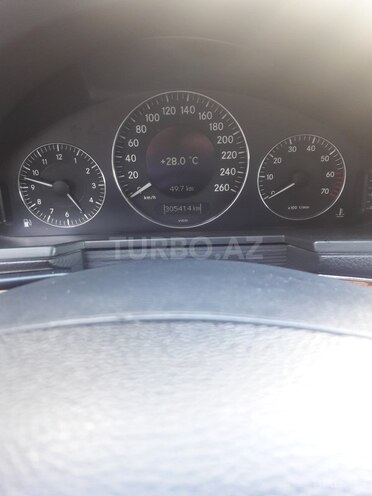 Mercedes E 240 2002, 305,414 km - 2.6 l - Bakı