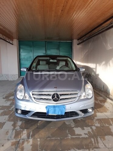 Mercedes R 350 2007, 209,000 km - 3.5 l - Bakı