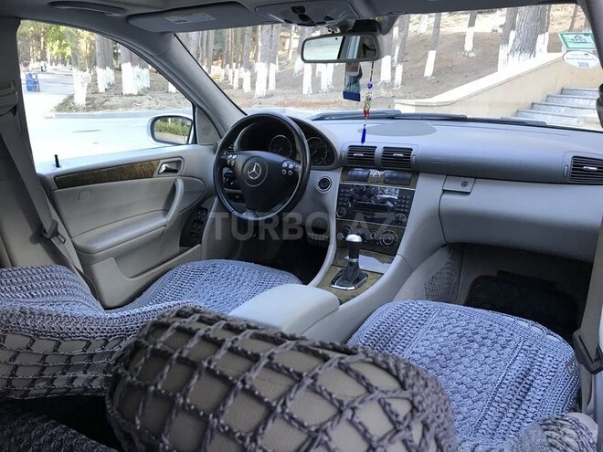 Mercedes C 230 2007, 128,345 km - 2.5 l - Sumqayıt