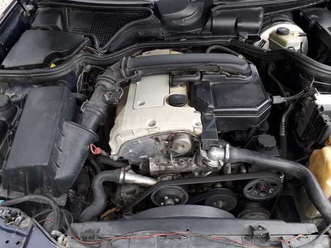 Mercedes E 200 1996, 500,213 km - 2.0 l - Qusar