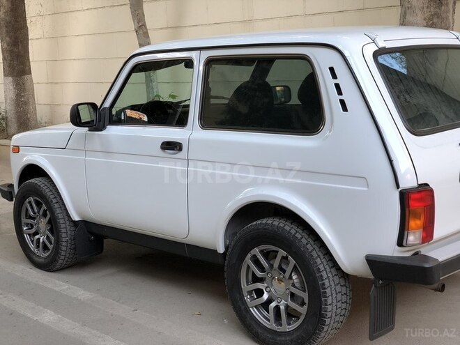 LADA (VAZ) Niva 2015, 30,000 km - 1.7 л - Bakı