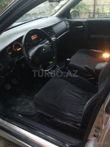 Opel Vectra 1999, 324,615 km - 1.6 l - Sumqayıt