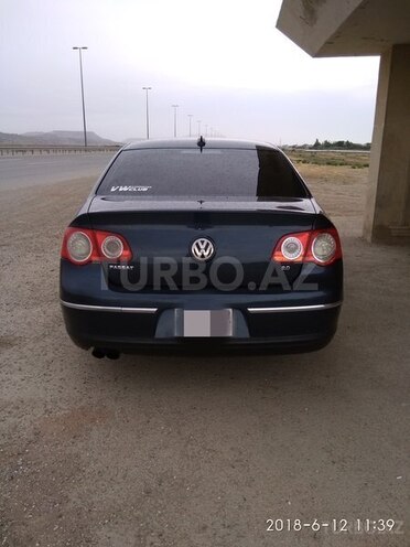 Volkswagen Passat 2006, 220,200 km - 2.0 л - Bakı