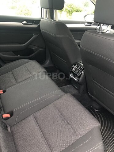 Volkswagen Passat 2016, 11,000 km - 1.8 l - Bakı