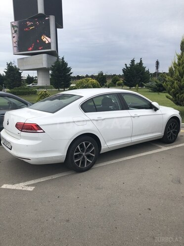 Volkswagen Passat 2016, 11,000 km - 1.8 l - Bakı