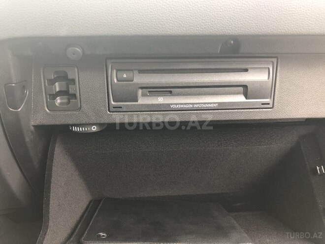 Volkswagen Passat 2016, 11,000 km - 1.8 l - Bakı