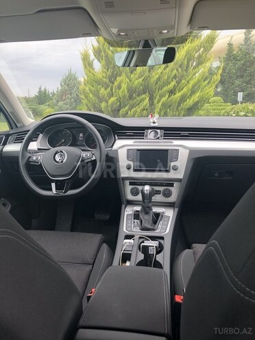 Volkswagen Passat 2016, 11,000 km - 1.8 l - Bakı