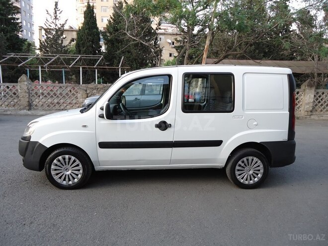 Fiat Doblo 2006, 167,976 km - 1.9 л - Bakı