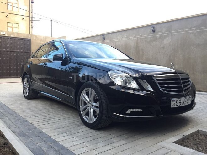 Mercedes E 200 2011, 165,000 km - 2.0 l - Bakı