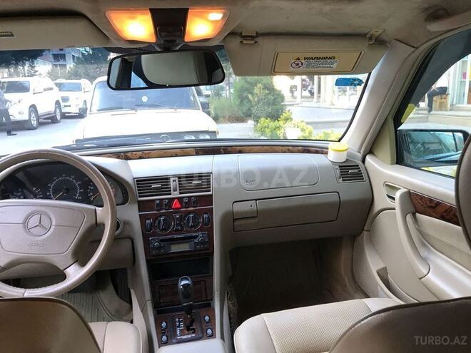 Mercedes C 230 1998, 207,000 km - 2.3 l - Bakı