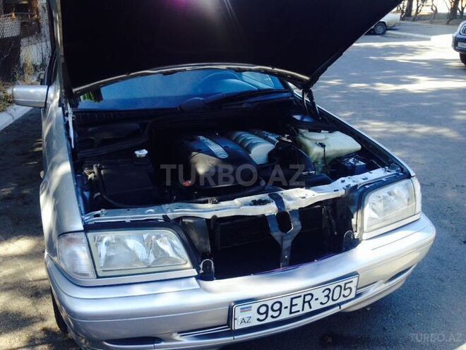 Mercedes C 220 1998, 280,000 km - 2.2 l - Bakı
