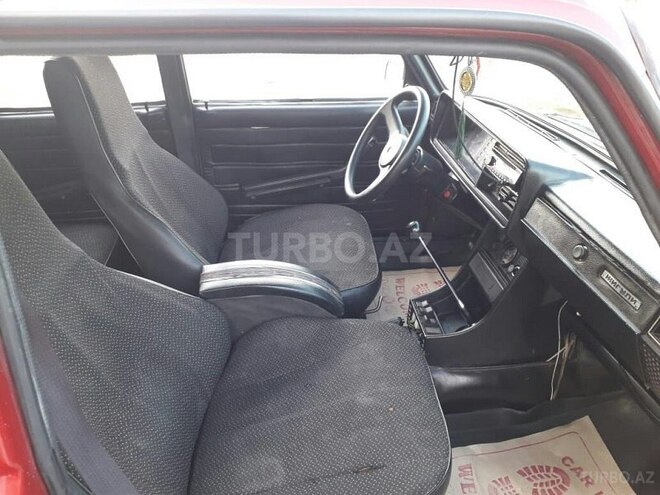 LADA (VAZ) 2107 1999, 80,000 km - 1.6 l - Quba