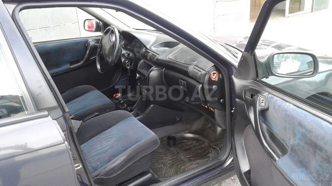 Opel Astra 1996, 236,000 km - 1.6 л - Sumqayıt