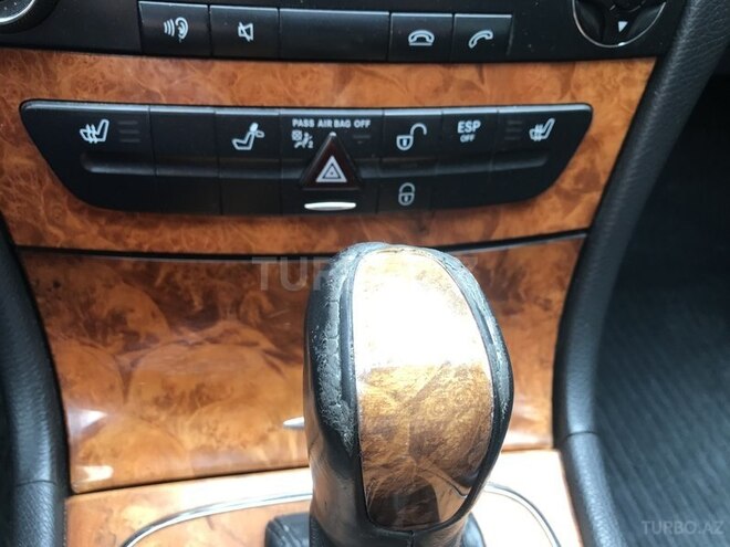 Mercedes E 300 2005, 259,800 km - 3.0 л - Sumqayıt