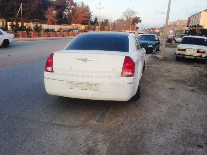 Chrysler 300C 2005, 121,400 km - 3.5 l - Bakı