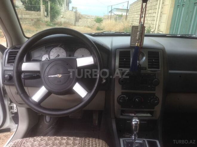 Chrysler 300C 2005, 121,400 km - 3.5 l - Bakı