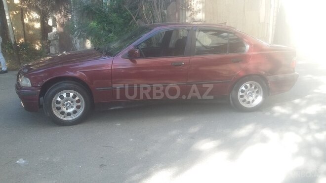 BMW 320 1993, 250,000 km - 2.0 l - Bakı