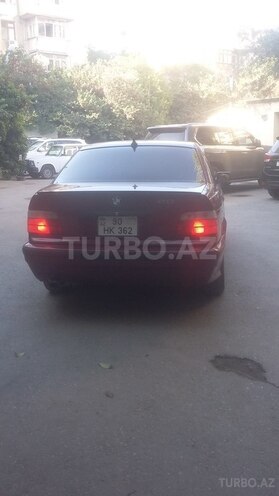 BMW 320 1993, 250,000 km - 2.0 l - Bakı