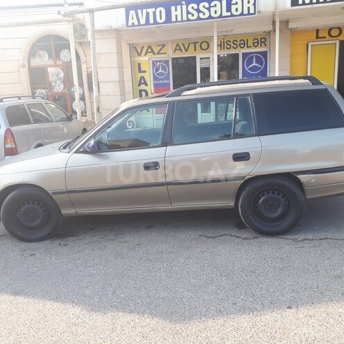Opel Astra 1995, 432,600 km - 2.0 l - Bakı