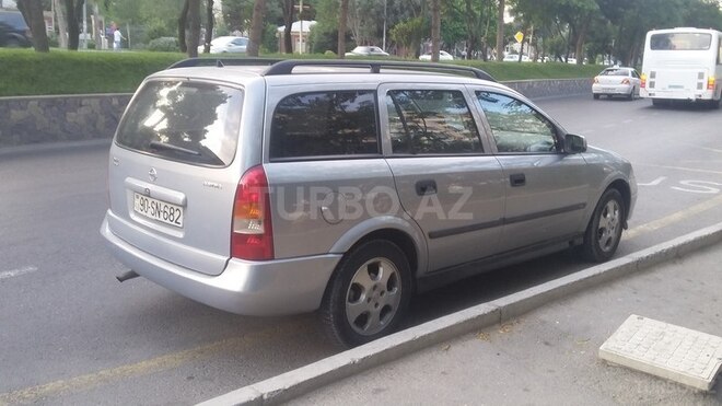 Opel Astra 2000, 250,000 km - 1.6 л - Bakı