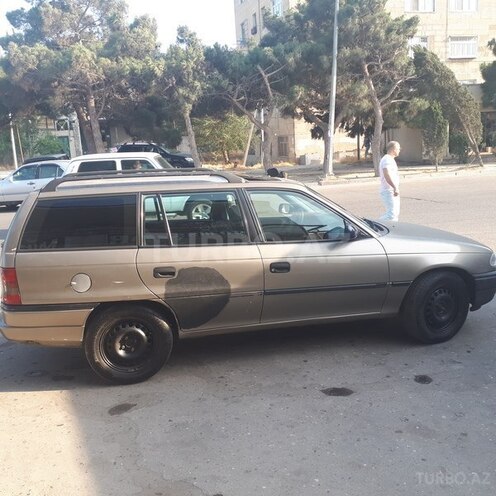 Opel Astra 1995, 432,600 km - 2.0 l - Bakı