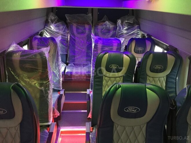 Ford Transit 2011, 215,000 km - 2.4 l - Naxçıvan